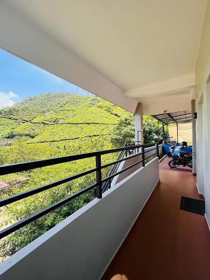 מונאר Tea Plantation Resort 0*,